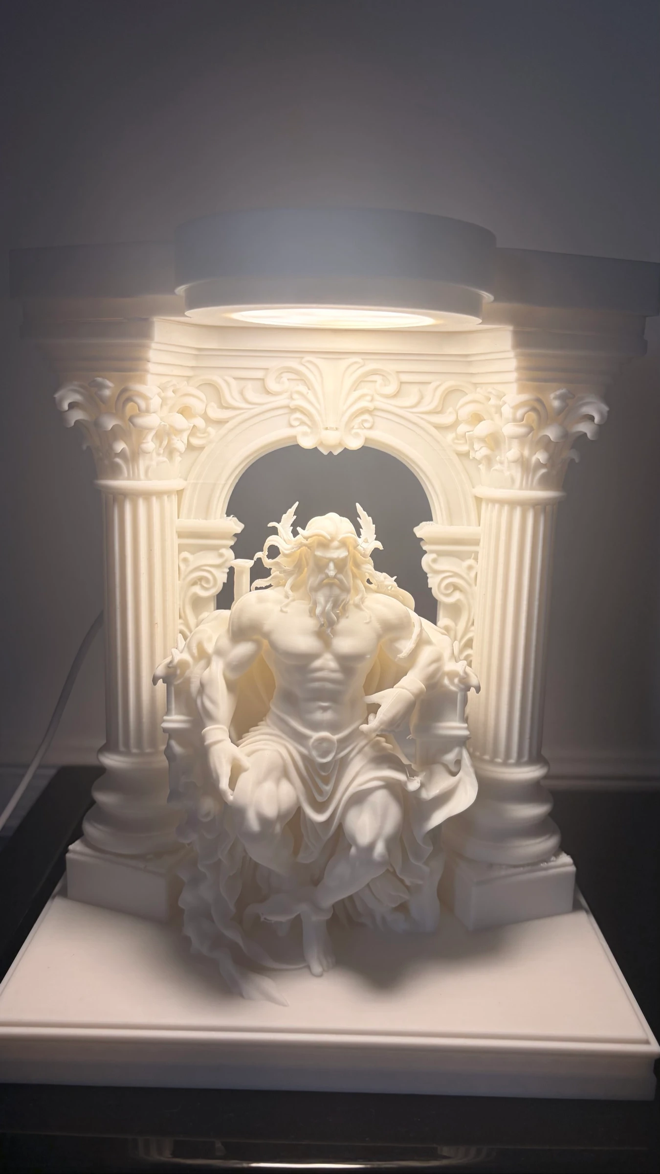 Lampe d’appoint zeus - mythologie grec 